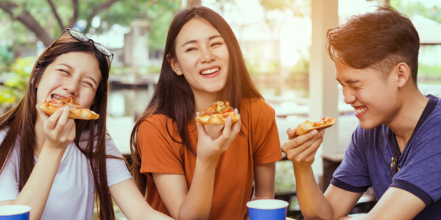 gluten-free, on-the-go, snacks, healthy, diet, easy, convenient, portable, low-carb, protein-packed, nut-free, dairy-free, vegan