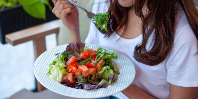 budget-conscious health tips, busy professionals, frugal wellness, staying fit on a budget, healthy lifestyle for working individuals