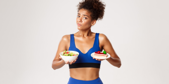 Discover how to stay active as a busy professional with our guide to fitting fitness into your busy schedule. Get tips and strategies today!