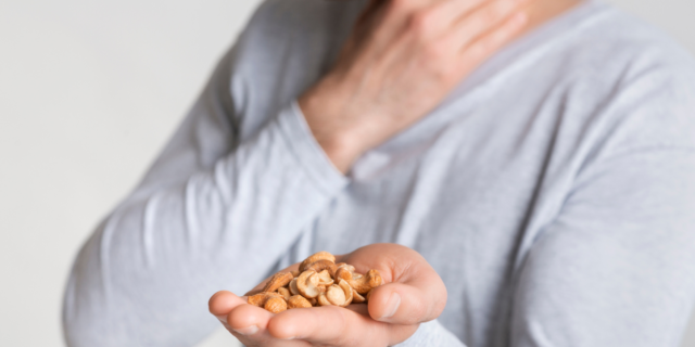 Discover delicious nut-free alternatives that will help you thrive on a nut-free diet. Learn about plant-based protein sources, dairy-free milk alternatives, and gluten-free grains.